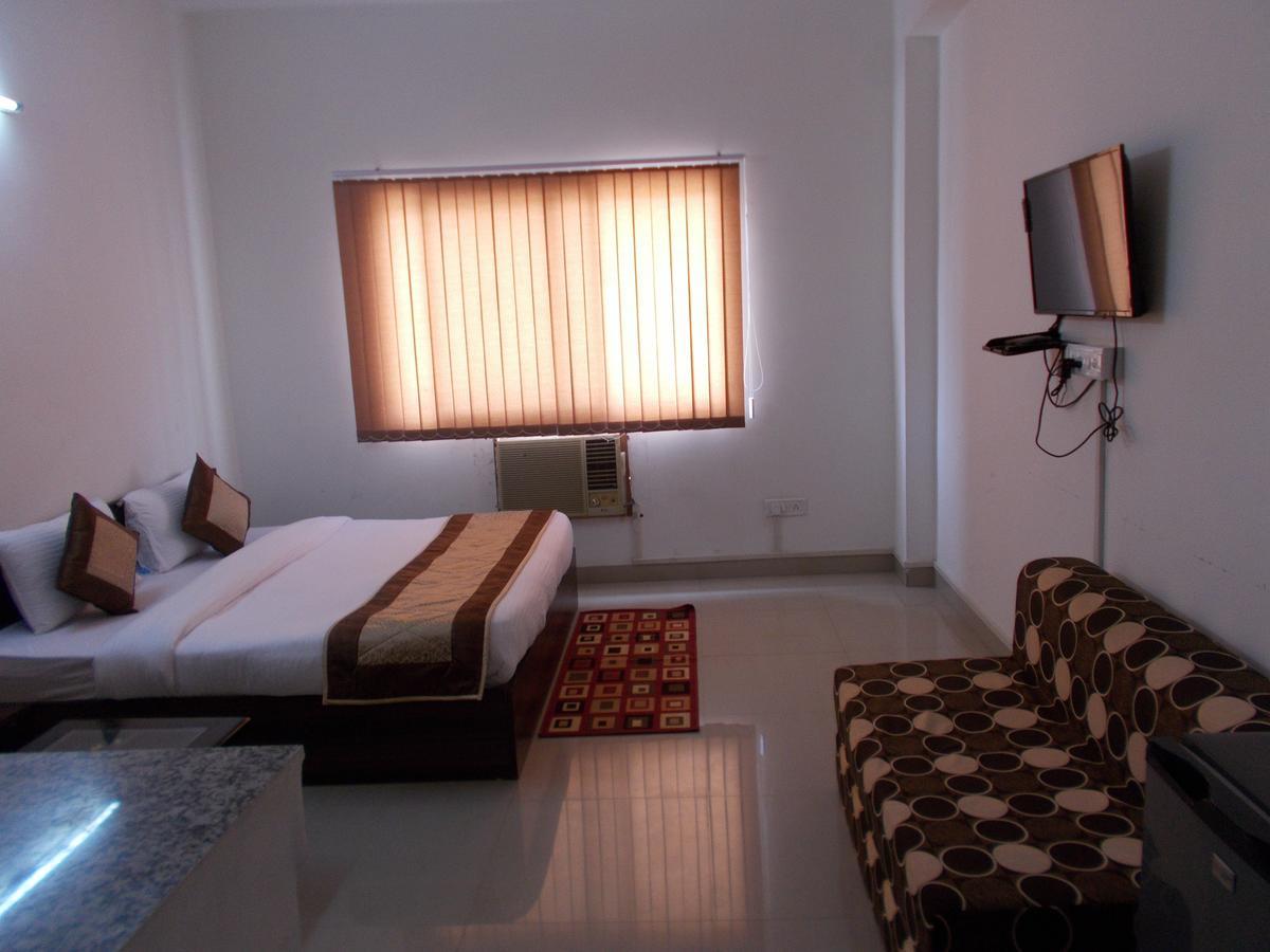 The Radiance Suites And Apartment Nowe Delhi Zewnętrze zdjęcie