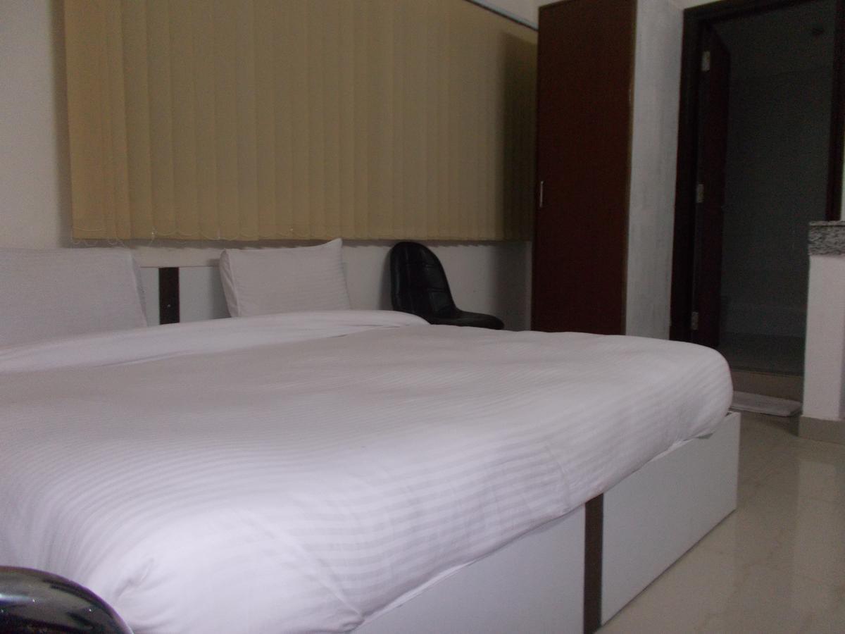 The Radiance Suites And Apartment Nowe Delhi Zewnętrze zdjęcie