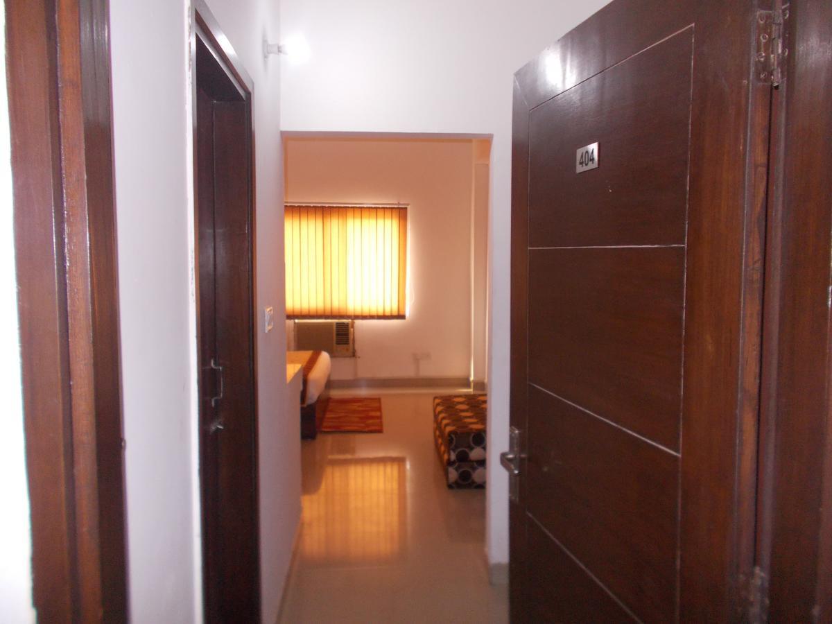 The Radiance Suites And Apartment Nowe Delhi Zewnętrze zdjęcie